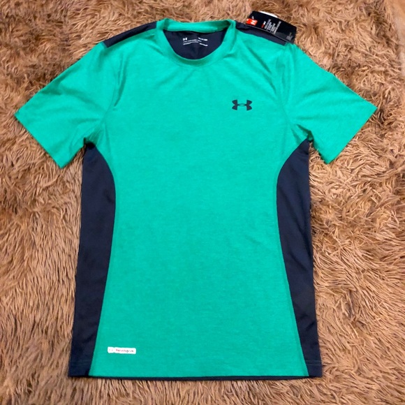 NWT Mens UNDER ARMOUR Heat Gear Mesh Fitted Shirt Heathered Black Size S Small